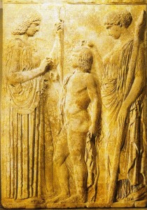 Deméter, Perséfone e o jovem Triptolemo no Elêusis, a quem a Grade-mãe destina levat a agricultura aos homens